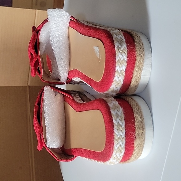 Slip-on sandals - Picture 5 of 5